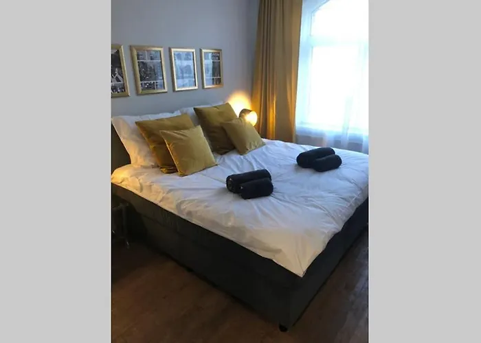 Liverpool - Chillinghouse # 8, Ice 3 Min. Netflix